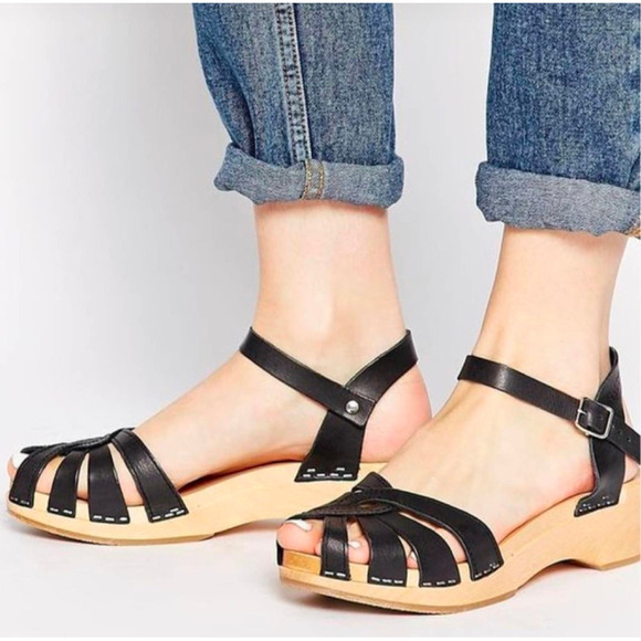 Swedish Hasbeens Shoes Cross Strap Debutant Womens EU 37 Black Leather Sandals - Picture 2 of 16